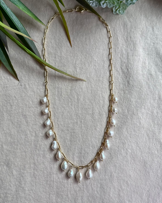 Pearl Necklace - "BESS"